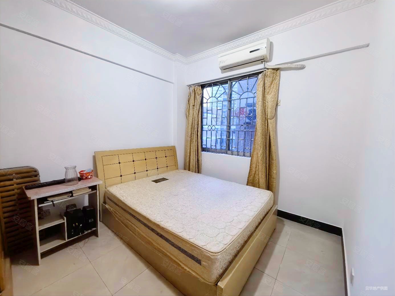 国贸地铁口电梯两房 南向,东泰花园嘉华苑二手房,110万,2室2厅,1卫