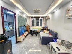 张郭庄地铁站300米 西山甲一号 精装修一居室 家电家具齐全