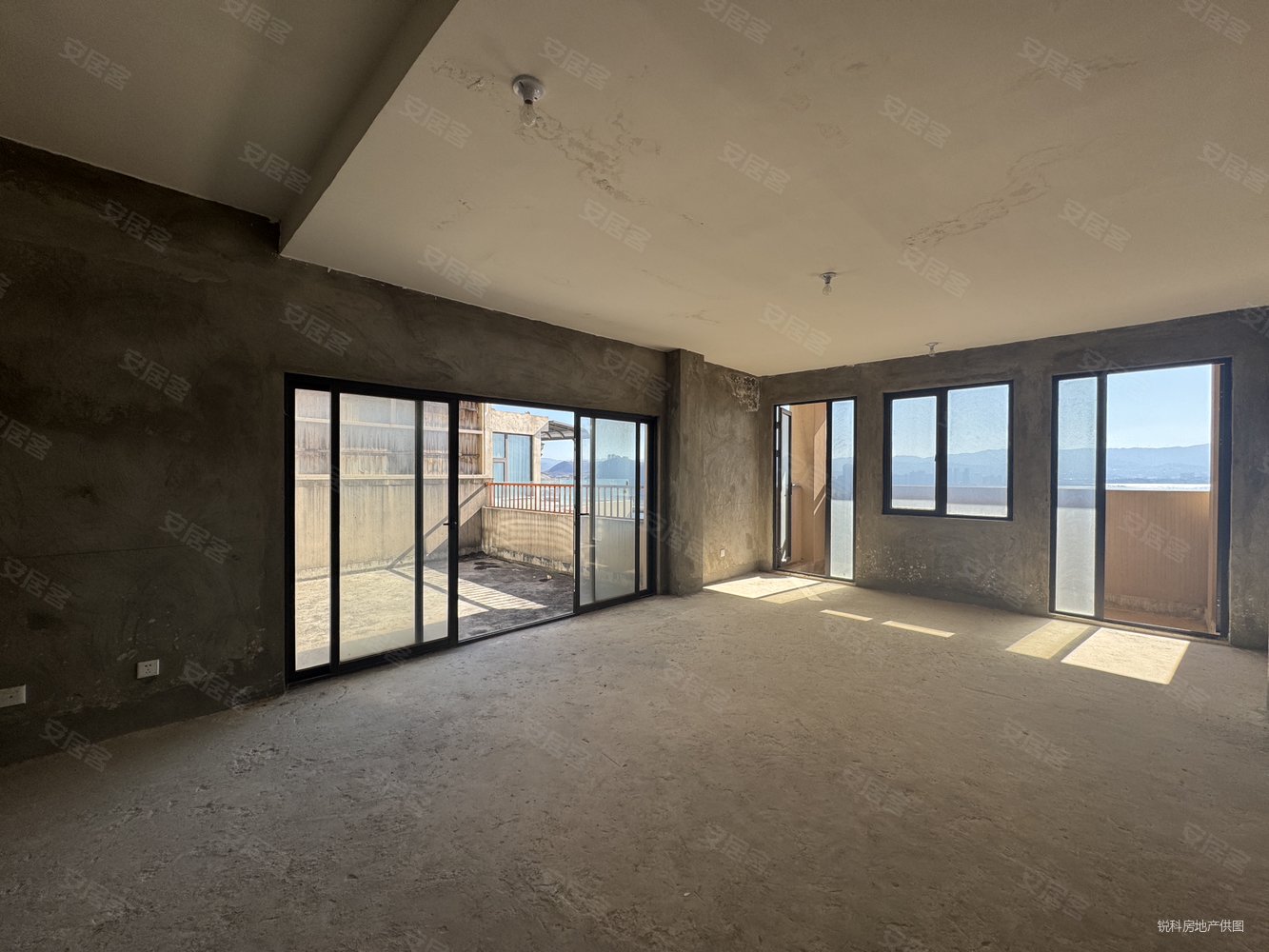 梦云南海东方(别墅)2室2厅1卫80㎡南北125万