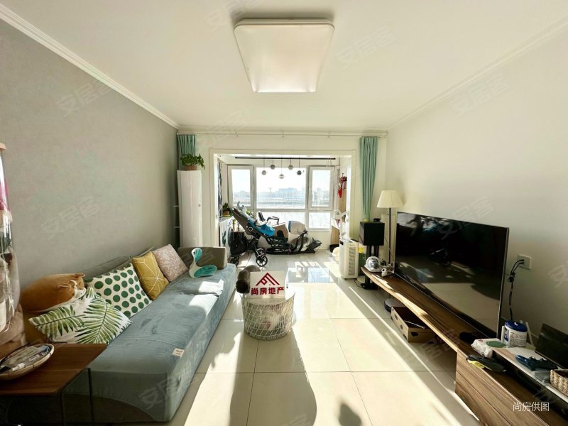 金色漫香苑小区房本面积98两居室  电梯独立入户