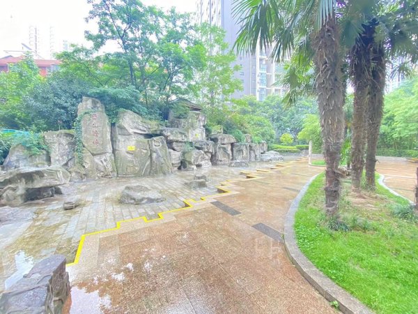 省医院实习特价房首月立减200黄雁村盛安广场