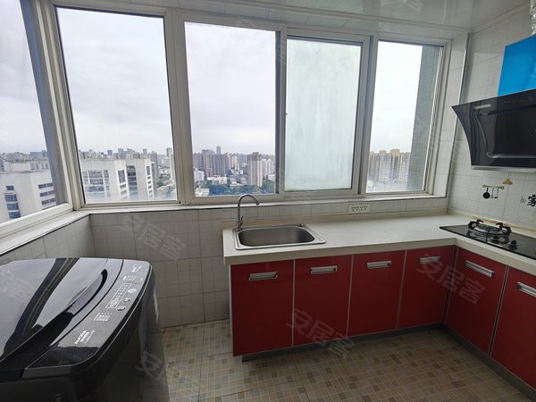 西安碑林友谊西路华豪丽晶华豪丽晶 1室0厅1卫  电梯房 精装修36平米