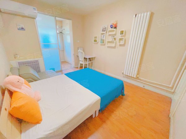 精装小公寓全女生体育场郑州市人民医院健康路夜市