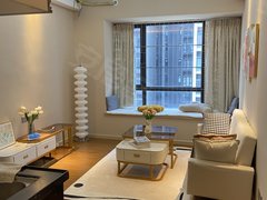 佛山高明荷城勤天汇(商住楼)  带阳台 1500元包物业出租 拎包入住出租房源真实图片