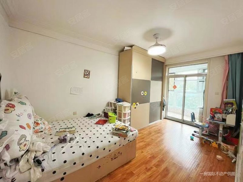 临地铁 交通便捷 密度低 双卫生间 南北通透 装修好,青特汇豪景苑二手