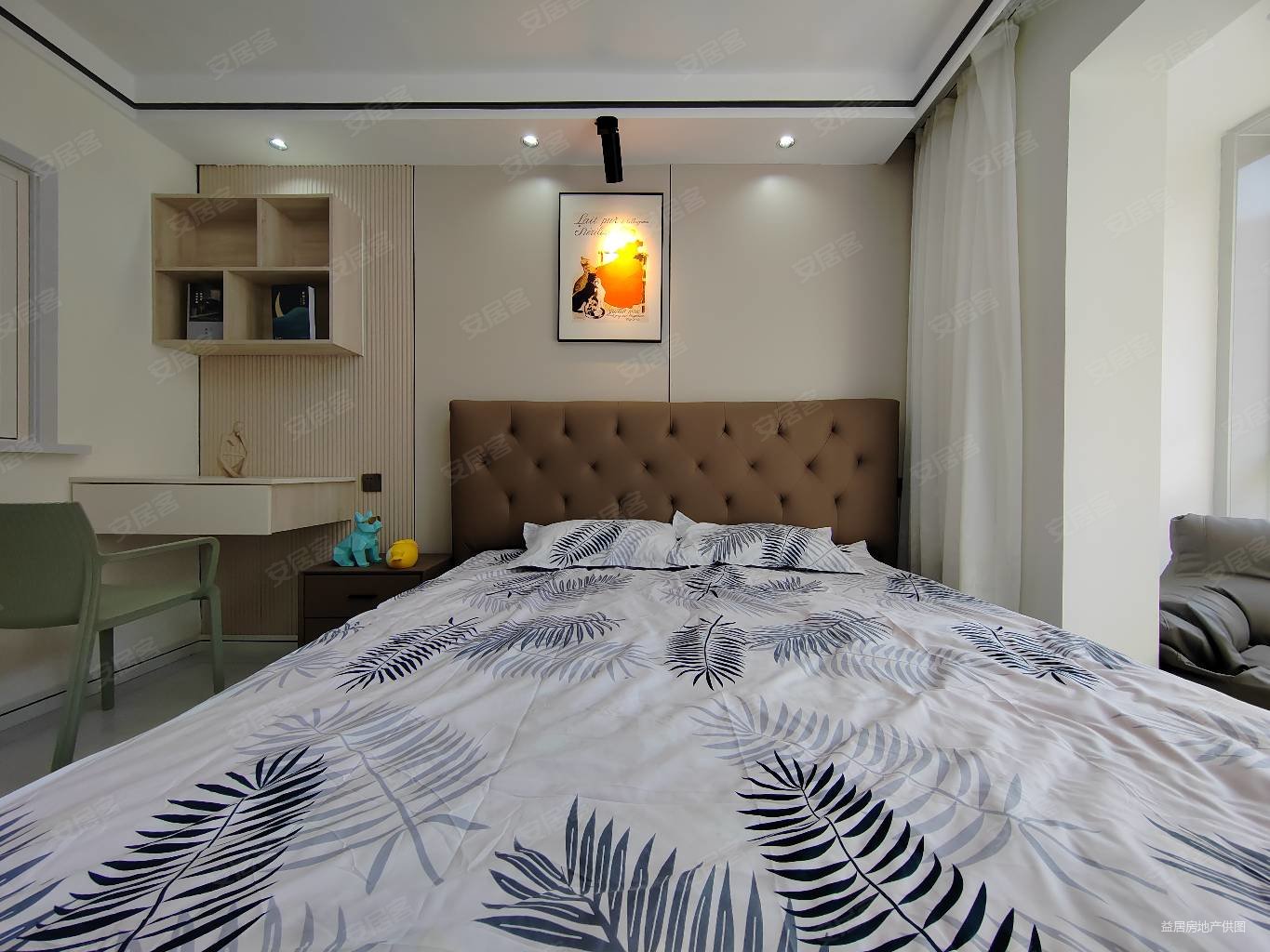 站前电梯七楼下楼地铁轻轨公交远东黑水路胜利公园