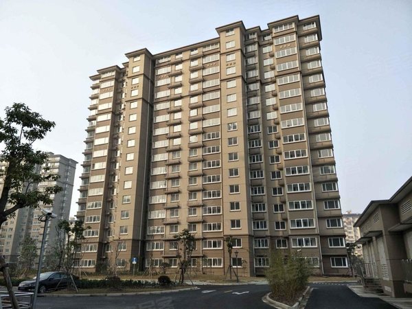 上海闵行浦江滨浦新苑六村8号线联航路地铁站,精装一房一厅一卫,电梯