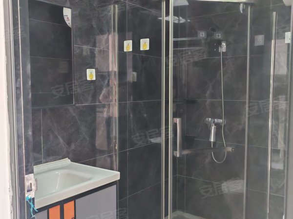 金华东阳横店华夏大道216号小区华夏大道216号小区 1室1厅1卫 精装修 电梯房 有阳台出租房源真实图片