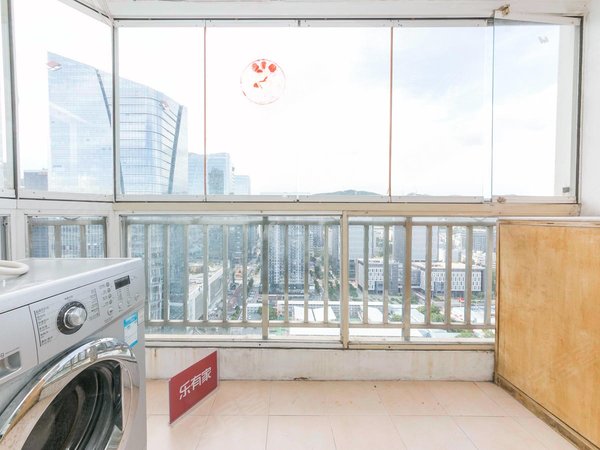 【多图】海康大厦,上梅林租房,梅林地铁口一房,高视野看福田夜景,直接