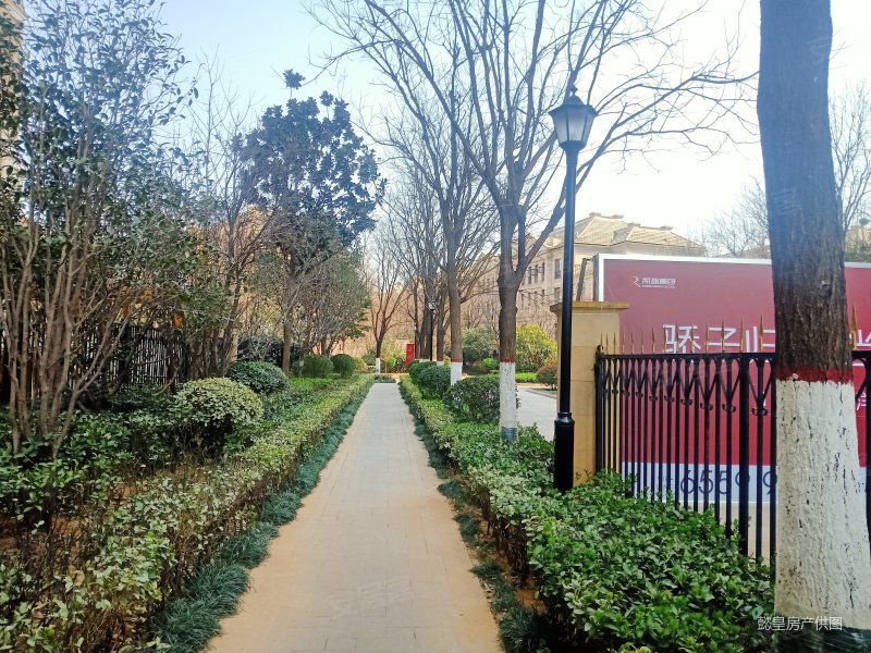 新小区,凯瑞国宝花园(别墅)二手房,415万,4室2厅,2卫,171平米-洛阳