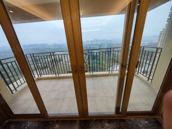 广州番禺汉溪长隆长隆珑玥长隆珑翠北区近地铁  高层头次出租全新交楼