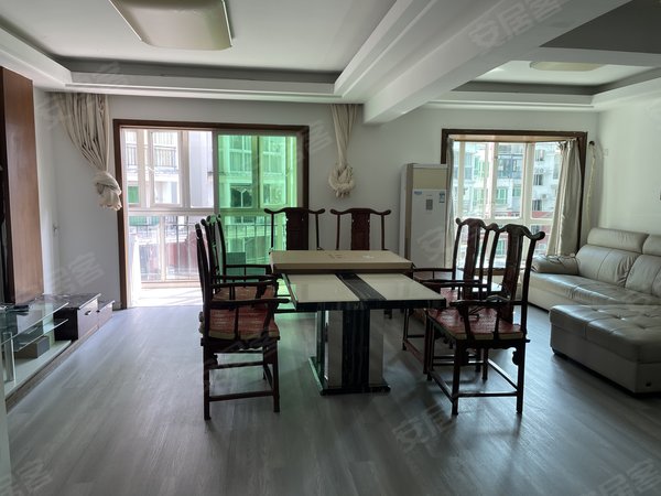 深圳福田下梅林山水居山水居 4室2厅3卫 电梯房 非常适合住家,业主