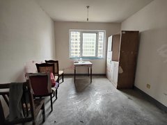 上海奉贤金汇新上可以签两年，沿港河畔家园南北两居室随时看房入住出租房源真实图片