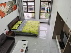 庆阳西峰西峰城区万辉国际广场 1室1厅1卫 精装修 配套齐全 电梯房出租房源真实图片