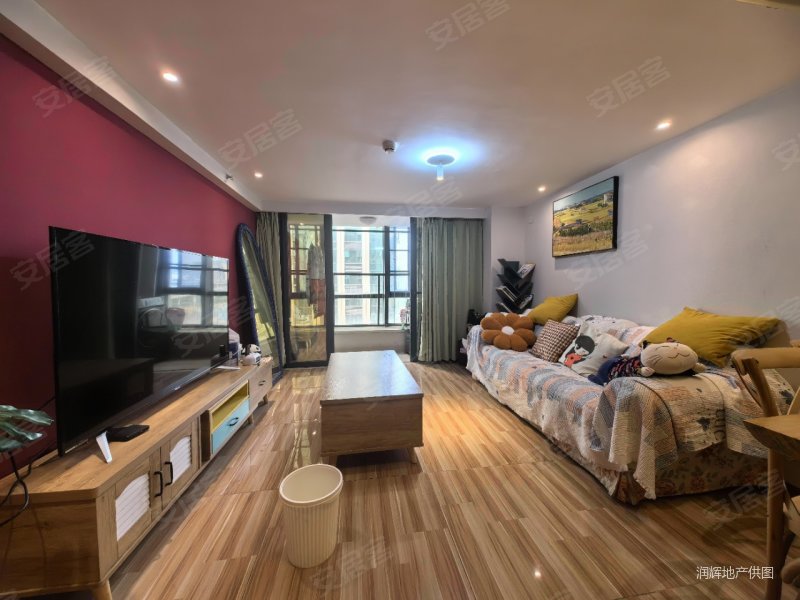 35万买两室精装现房,近地铁 海伦中心 loft现房