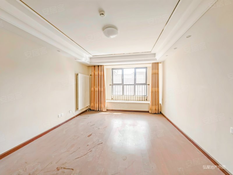 急售中海珑玺平层改善大四室一梯两户洋房满二年有车位