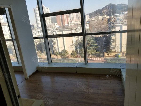 济南市中七里山紫宸大厦居民楼紫宸大厦 办公室 济大路玉函路路口民生