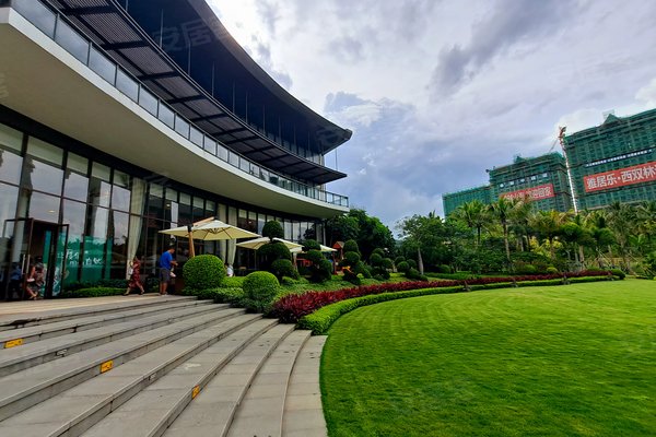 雅居乐西双林语