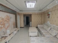 乌鲁木齐米东石化颐和花园电梯房，两室一厅精装修1300每月出租房源真实图片