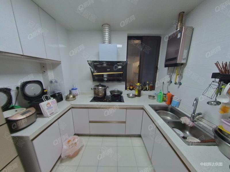 华地森林湖 次新小区 精装三房 交通便捷