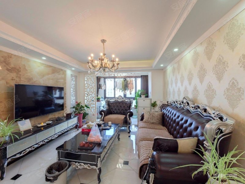 绿地景汇佳苑 电梯房 密度低 近医院 装修好 双卫格局