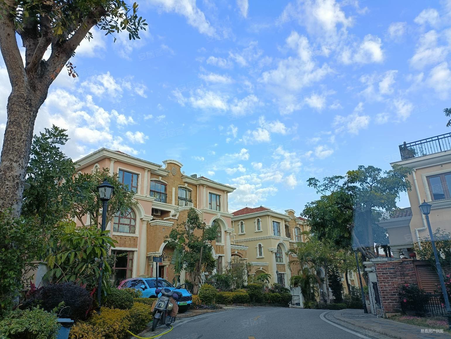 宝珊花园4室大双拼 精装带家具家电 影音室 室 泡茶室,宝珊花园二手房