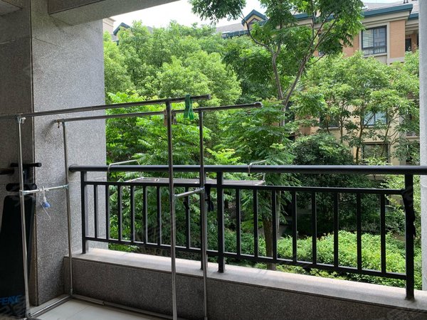 南通如东如东市区绿城西子湖畔居绿城西子湖畔居 2室1厅1卫出租房源