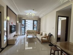 海口龙华城西新城吾悦广场附近 恒大文化旅游城三室两厅一卫 拎包入住随时看出租房源真实图片