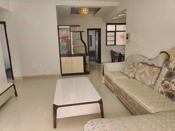 【多图】龙光海悦城邦,中山租房,干净整洁 精装三房两卫 高楼层 拎包