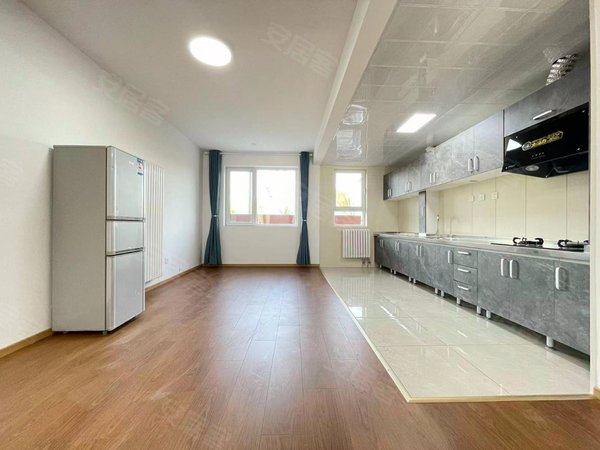 北京海淀西山香山新园四季青,巨山路,巨山农场,双新园,香山新园,主卧