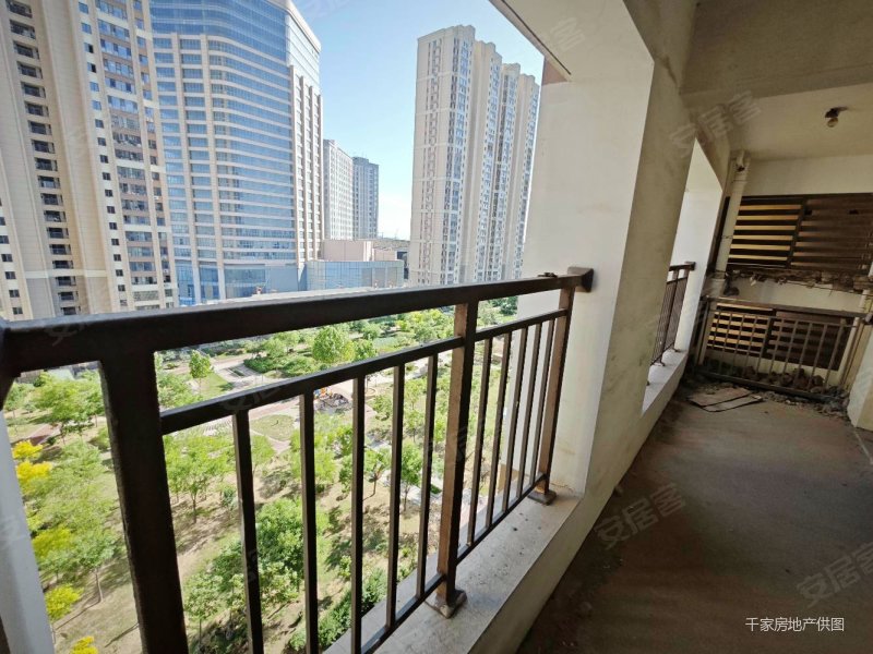 正对楼下花园,勒泰城二手房,135万,4室2厅,2卫,156平米-唐山安居客