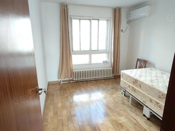 北京通州八里桥长桥园公寓出租一号线八通线通州八里桥地铁七百米精装