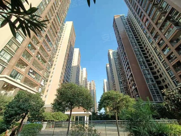 深圳宝安沙井名豪丽城沙井万科上星学校旁 名豪丽城2房2厅 真实随看!