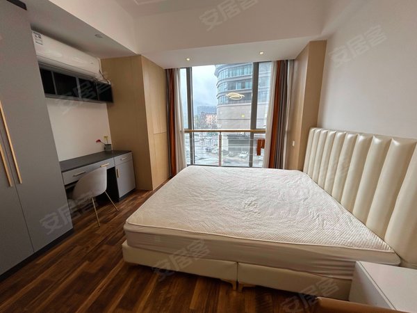 【多图】西湖墅,之江度假区租房,之江银泰楼上精装一室公寓近宋城之江