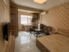 喀什喀什市喀什城区临近万达广场 中亚商贸城单身公寓 家具齐全 随时可以看房急租出租房源真实图片