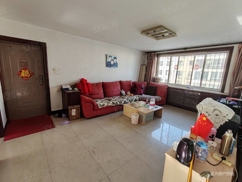 利园小区三室朝阳通透户型带下房老本