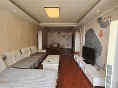 邓州邓州城区邓州市区皇马国际周边商圈成熟全屋扣板上墙家具家电齐全拎包入住出租房源真实图片