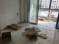 温州平阳万全万全新悦广场两室一厅一厨一卫,年租金1.6万出租房源真实图片