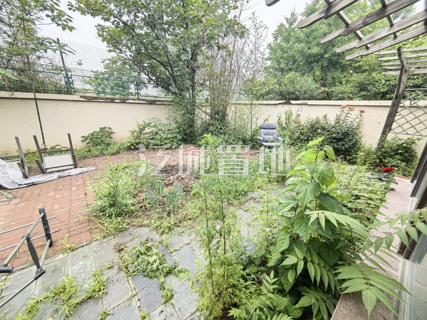 北京昌平北七家珠江壹千栋珠江壹千栋1期独栋 地上2层 室内5居室 独立