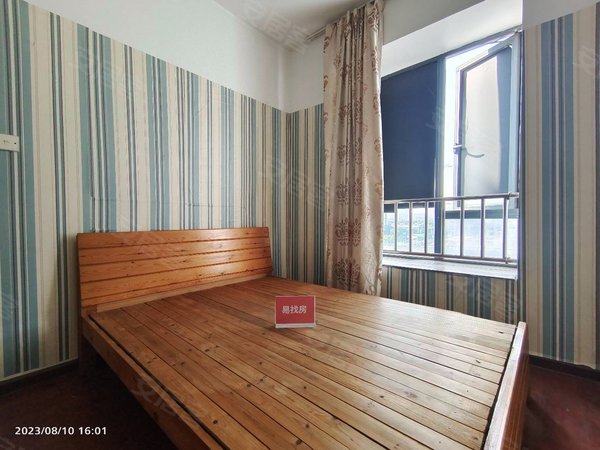 河庄地铁口帝景园三室两卫只要2200出租房源真实图片