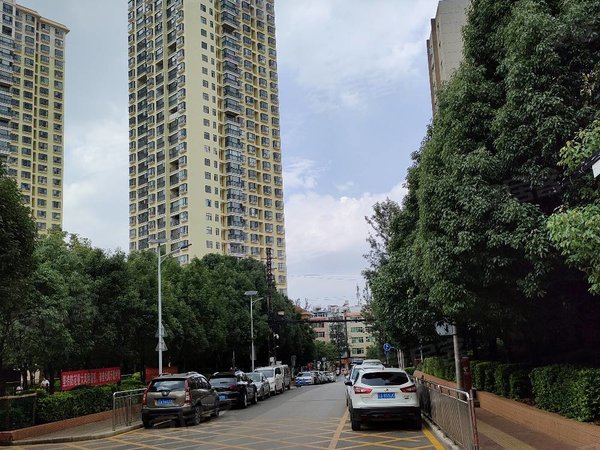 昆明五华黄土坡云冶生活区王家桥云冶生活区,彩光舒适可做饭.