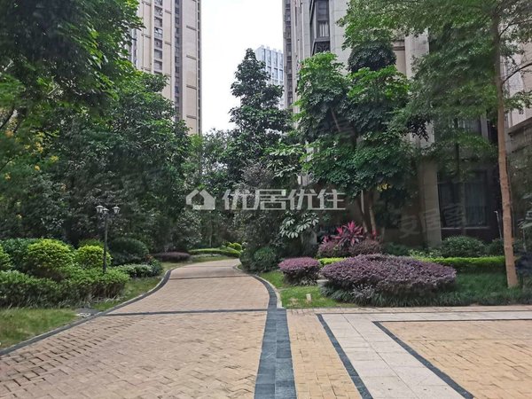 南宁青秀凤岭北美泉1612面议 1室 36平 配齐 整租 精装 美泉1612 视野