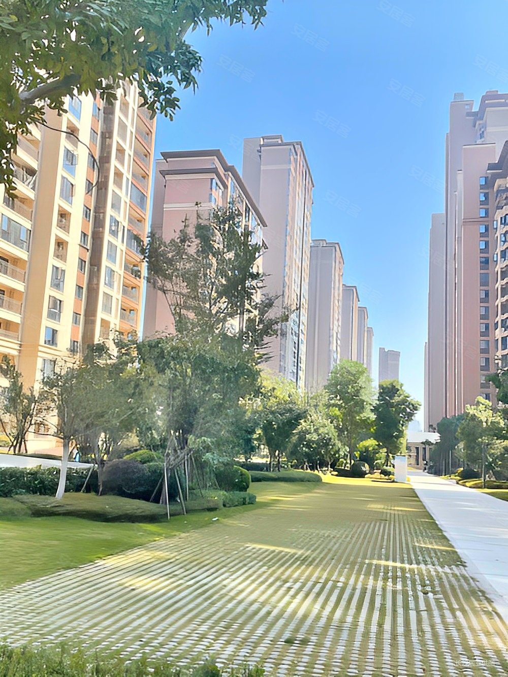 澳海文澜府3室2厅2卫120㎡南北72.5万