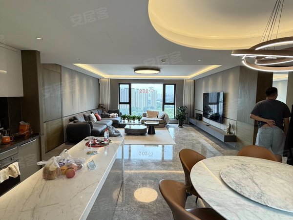 沈阳沈河北文萃路金地峯汇沈河区 豪宅大平层 金廊沿线 四室三卫