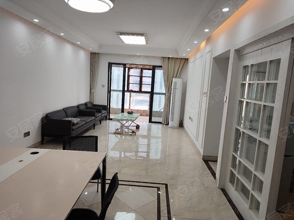 南昌高新开发区创新路保利香槟国际干净整洁 拎包入住 艾溪湖东昌东大道 国家电网 省农商银行出租房源真实图片