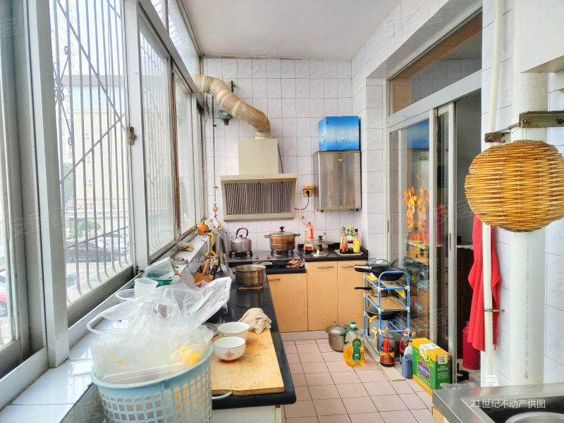 出门即北国超市民心河,大通阳台,2卫,无公摊,,金鹏花园二手房,160万,3