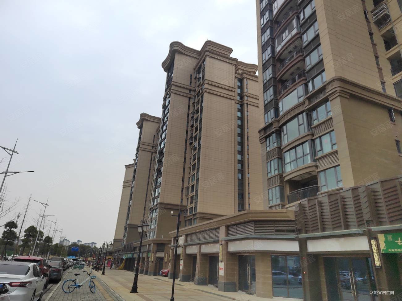 捡一下恒大翡翠湾三室59万带花园