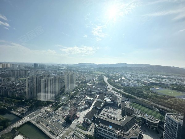 苏州吴中越溪绿憬商务广场押一付一,越溪地铁站,绿景公馆精装一室