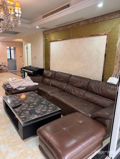 尚南华庭 豪华精装 电梯房 双卫格局 送家具送地下室房东直卖,尚南华