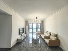 柳州鱼峰柳东新区龙光玖珑府 全新精装电梯中层3房 家电齐全拧包入住随时看房出租房源真实图片